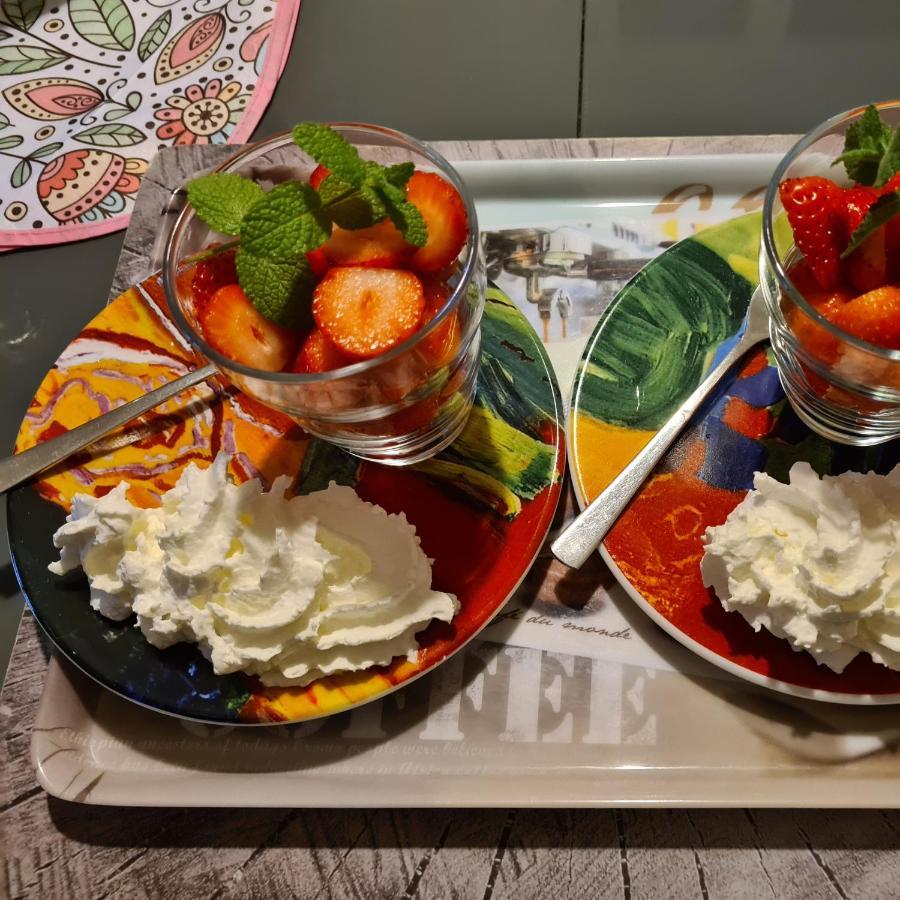 La Perle De Frayssinet-Le-Gelat - Chambre D'Hotes - B&B מראה חיצוני תמונה
